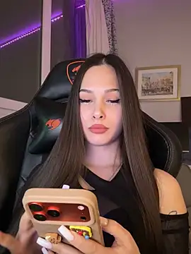 EricaWalls online show from 02.01.26