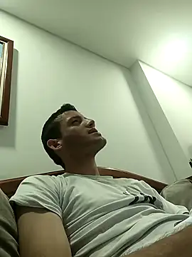 Snapshot of Duvan_Martinez23 chatting on 02.03.25 Duvan Martinez23 online show from 02.03.25