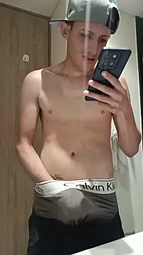 Snapshot of Duvan_Martinez23 chatting on 04.06.26 Duvan Martinez23 online show from 04.06.26