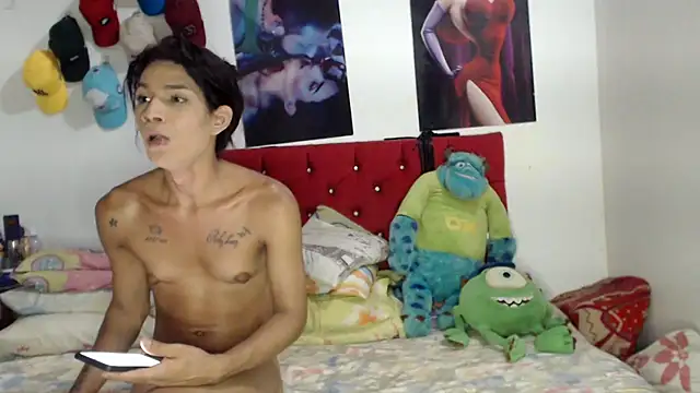 Snapshot of dirtycouplehot2 chatting on 11.28.25 dirtycouplehot2 online show from 11.28.25