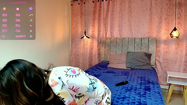 VioletaScott  online show from 03.20.25