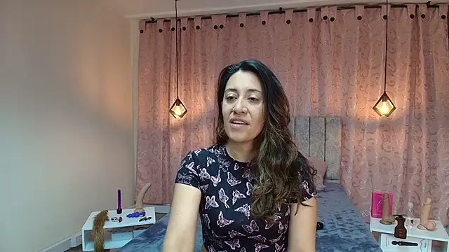 VioletaScott  online show from 11.19.25