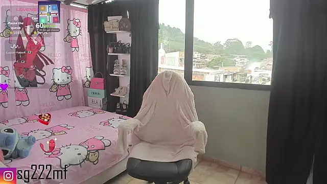 Snapshot of lvsaraa_sexy chatting on 09.20.25 lvsaraa sexy online show from 09.20.25