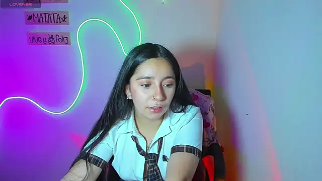 litle mily  online show from 03.22.25