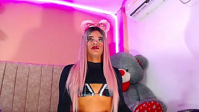 vanessa nauthygirls online show from 03.19.25