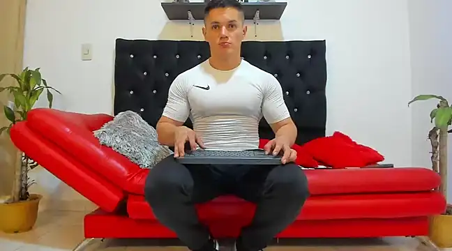 julian wallace online show from 02.12.25