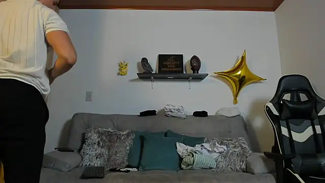 julian wallace online show from 09.13.25