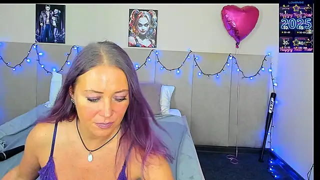 Snapshot of MuscleXXXBarbie chatting on 02.21.25 MuscleXXXBarbie online show from 02.21.25