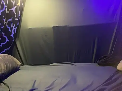 BigMac1596 online show from 10.13.25