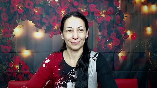 Snapshot of LiluGrants chatting on 01.26.25 LiluGrants online show from 01.26.25