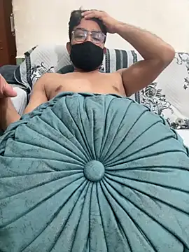 Hot budddy online show from 11.10.25