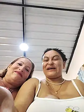 Horny-Mommy-Dirty online show from 04.19.26