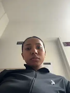Snapshot of GabrielaLugo chatting on 06.18.26 GabrielaLugo online show from 06.18.26