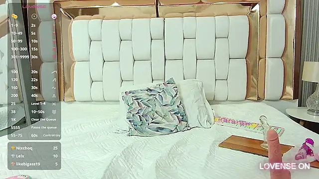 Beautifulskinny18 online show from 01.24.25