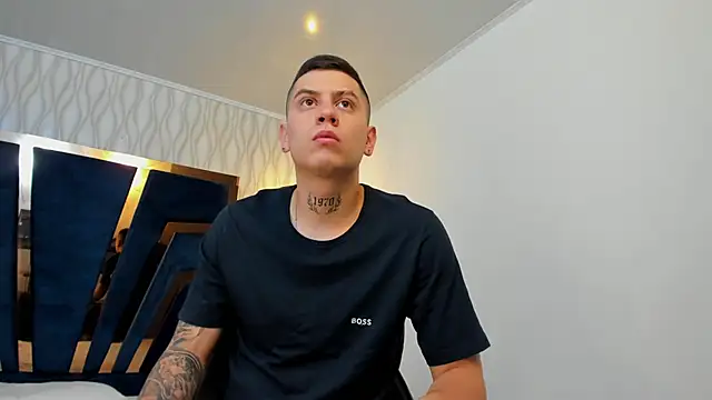 Yeiko Romero  online show from 03.02.25