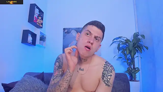 Yeiko Romero  online show from 09.22.25