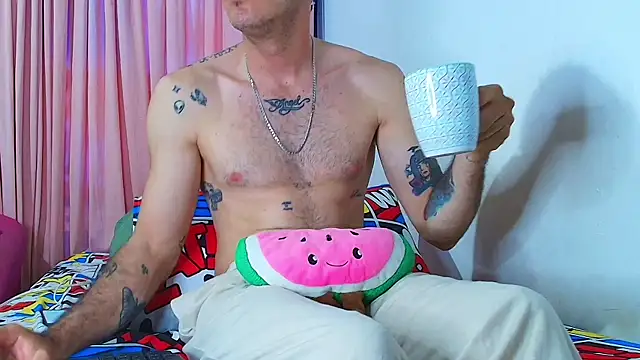 Thomass00 online show from 02.24.25