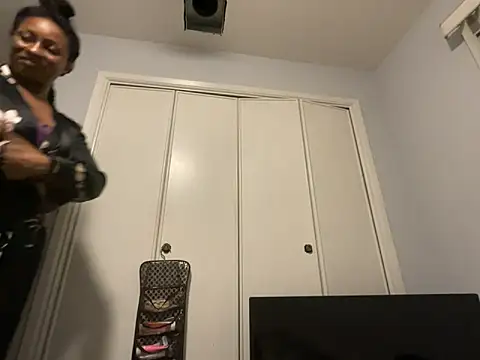 wynterheat online show from 02.24.25