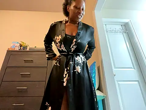 wynterheat online show from 11.15.25