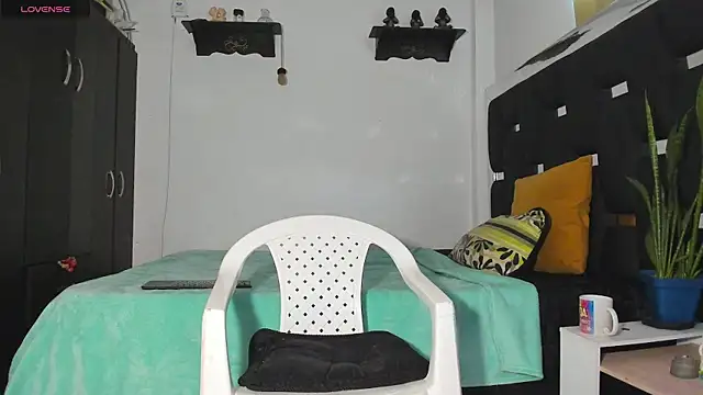 Snapshot of RyanRizzo chatting on 03.19.25 RyanRizzo online show from 03.19.25