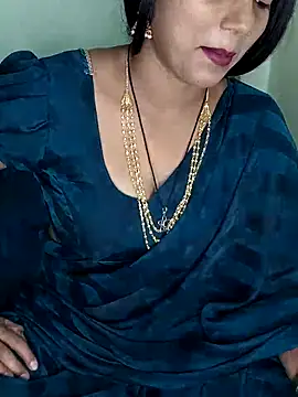 PUNAM BABY1 online show from 03.17.25