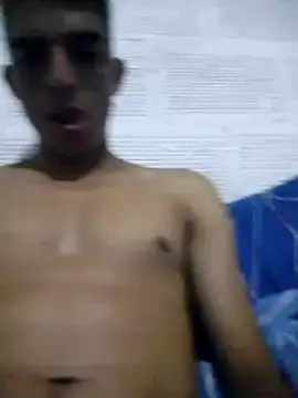 Snapshot of JaiderYeuriel chatting on 12.16.25 JaiderYeuriel online show from 12.16.25