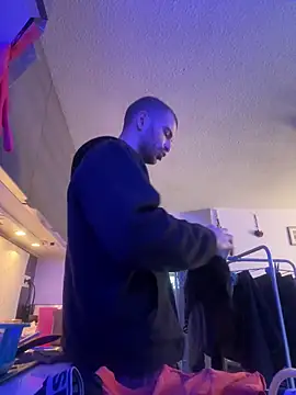 Greyoff online show from 12.13.24