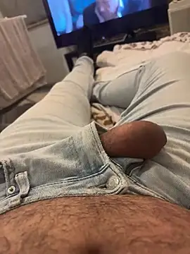 Snapshot of tikitaka97 chatting on 02.19.25 tikitaka97 online show from 02.19.25