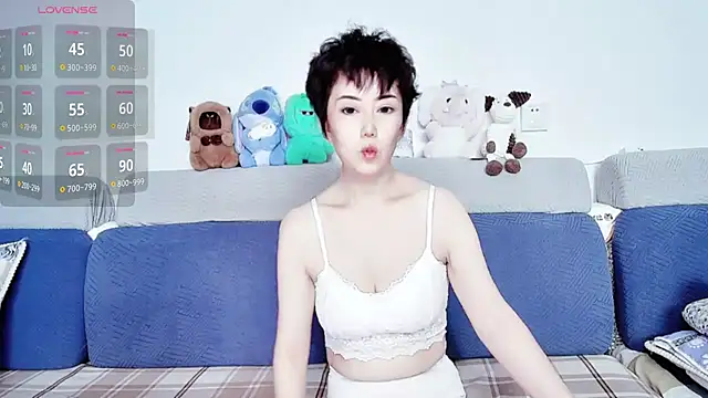 9ering-Er online show from 10.13.25