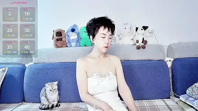 9ering-Er online show from 10.13.25