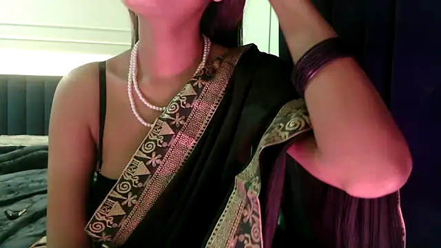 chhui mui online show from 03.04.26