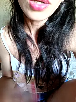 Nandasant09 online show from 11.21.25