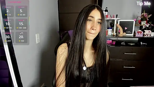 Emilytafur online show from 07.11.26