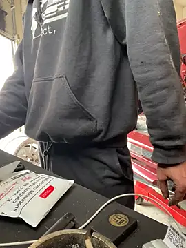 donnuozfutura online show from 02.25.25