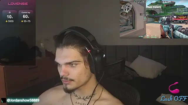 Snapshot of JordanShow chatting on 02.05.25 JordanShow online show from 02.05.25