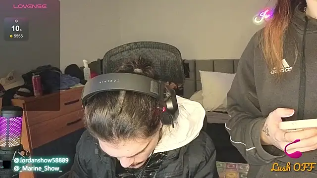 Snapshot of JordanShow chatting on 02.08.25 JordanShow online show from 02.08.25