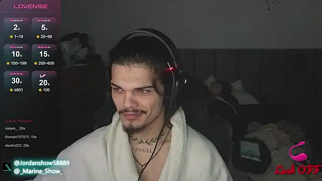 Snapshot of JordanShow chatting on 02.13.25 JordanShow online show from 02.13.25