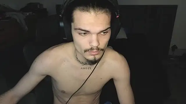 Snapshot of JordanShow chatting on 02.25.25 JordanShow online show from 02.25.25