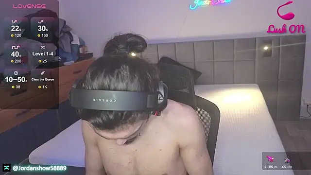 Snapshot of JordanShow chatting on 03.22.25 JordanShow online show from 03.22.25