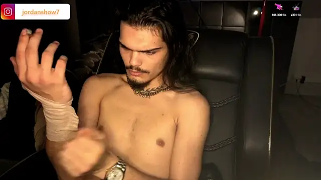 Snapshot of JordanShow chatting on 09.20.25 JordanShow online show from 09.20.25