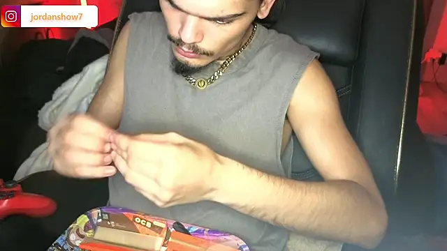 Snapshot of JordanShow chatting on 09.26.25 JordanShow online show from 09.26.25