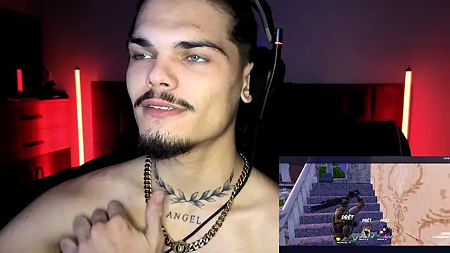 Snapshot of JordanShow chatting on 10.21.25 JordanShow online show from 10.21.25