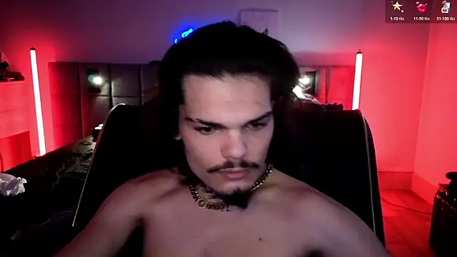 Snapshot of JordanShow chatting on 10.23.25 JordanShow online show from 10.23.25