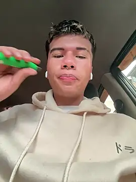 Logan smith1 online show from 03.20.25