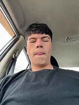 Logan smith1 online show from 10.28.25