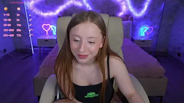 SilverrMoon online show from 03.09.25