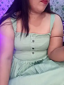 Cute-Raashii online show from 09.22.25