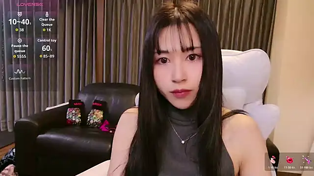 -satomi-jp online show from 11.24.25