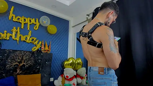 leondevereda online show from 02.20.25