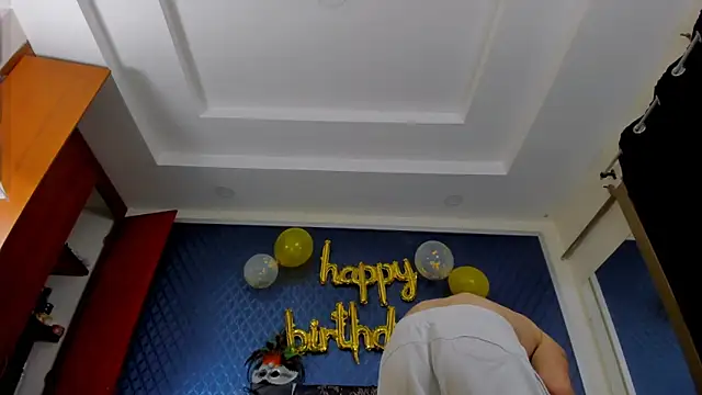 leondevereda online show from 02.22.25